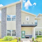 Stunning 5Br Home - Family Resort - Private Pool And Bbq!